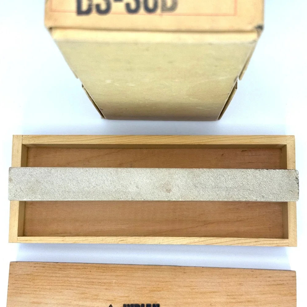 Vintage‎ Arkansas Whetstone Sharpening Stone BS-S6B Oil Stone Indian Mountain